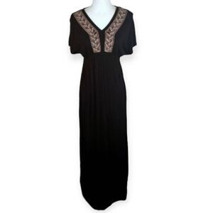 DESIGN HISTORY BLACK & CREAM MAXI DRESS SZ.S EUC.